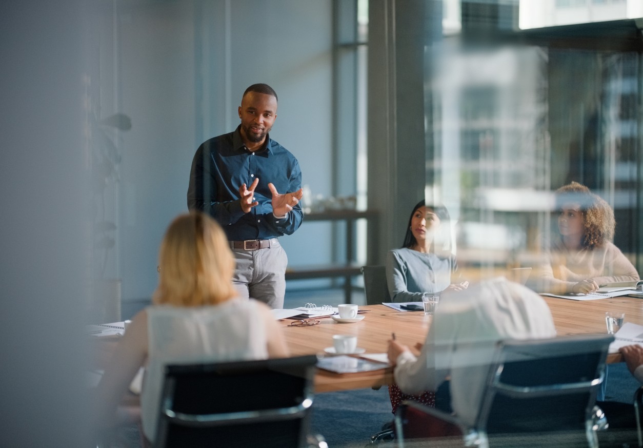 Retained vs. Ad-Hoc Health and Safety Consultancy: Which is Right for You?